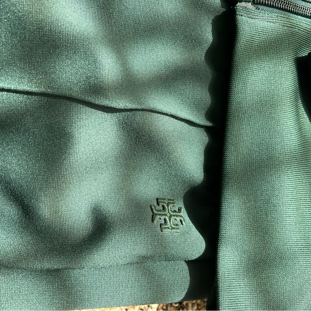 Tory Sport track suit - Picture 2 of 7